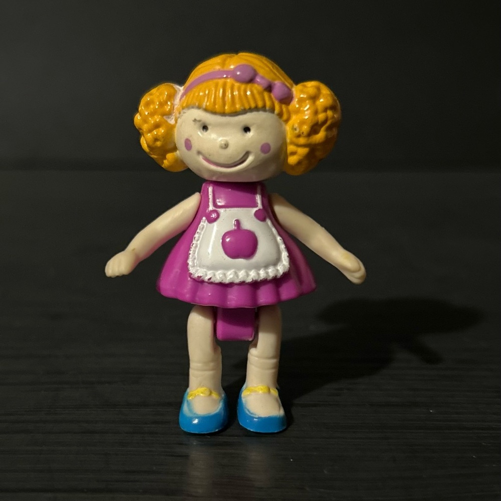 Y2K Vintage 1990s Pretty Sally Miniature, 2.5 Inches, Good Shape
